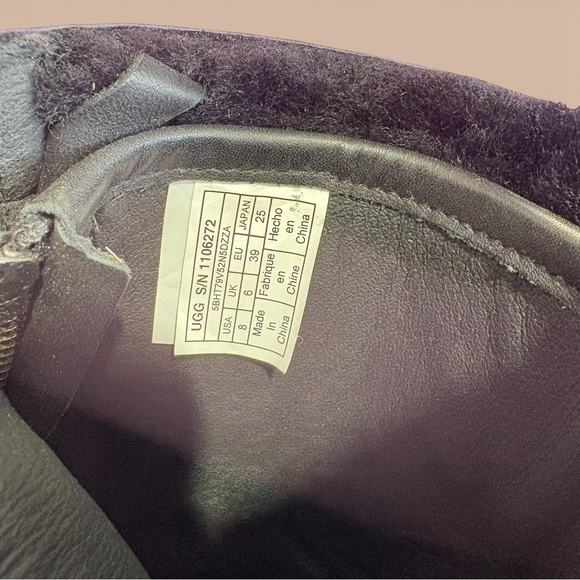 UGG Moto Punk Mini Women Ankle Boots Black Leather & Sheepskin Interior US Sz 8 - Picture 3 of 13